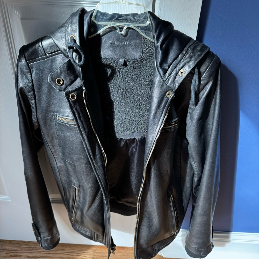 Wanderers Travel Co Black Leather Jacket with leather hood (AUS size 10, S/M)
